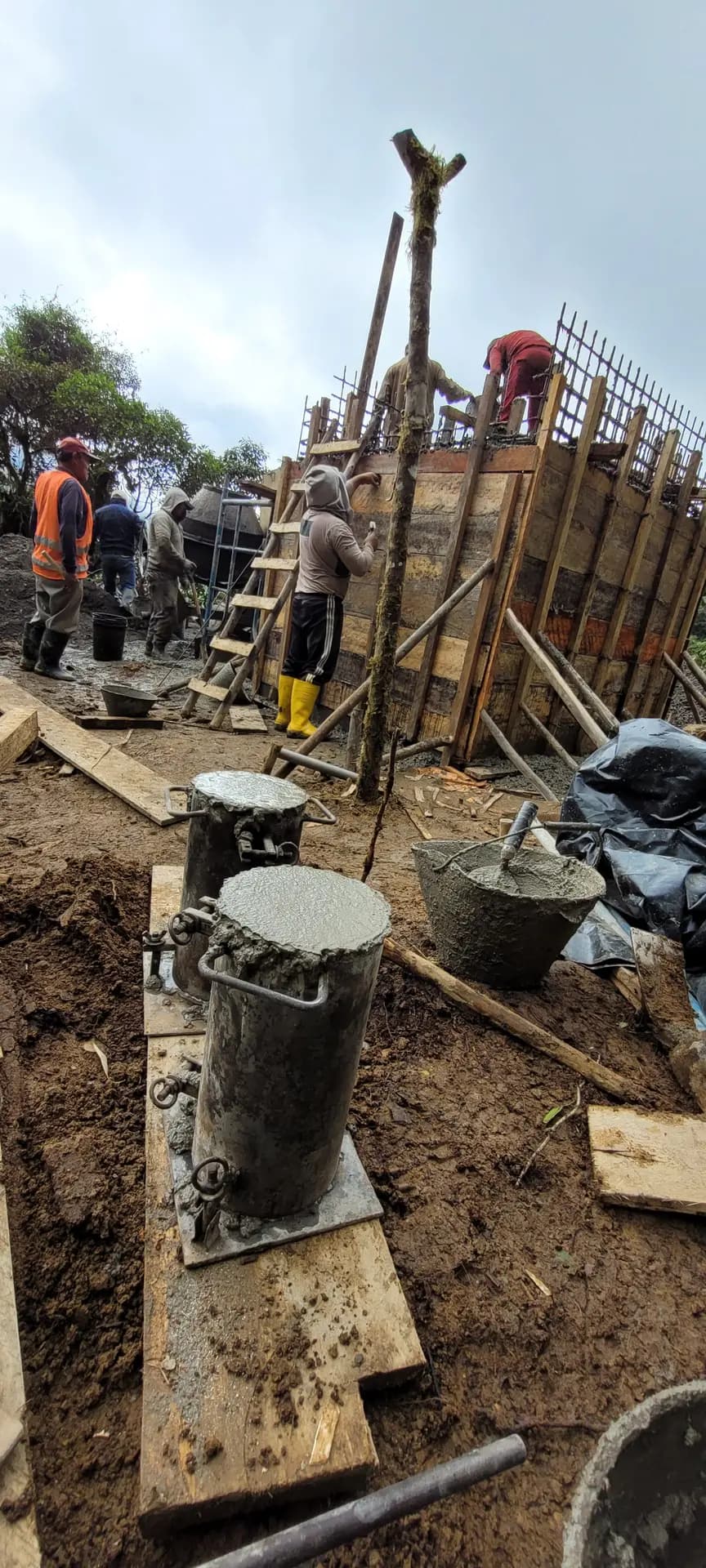 Water tank construction works, photographic record 20 of 22